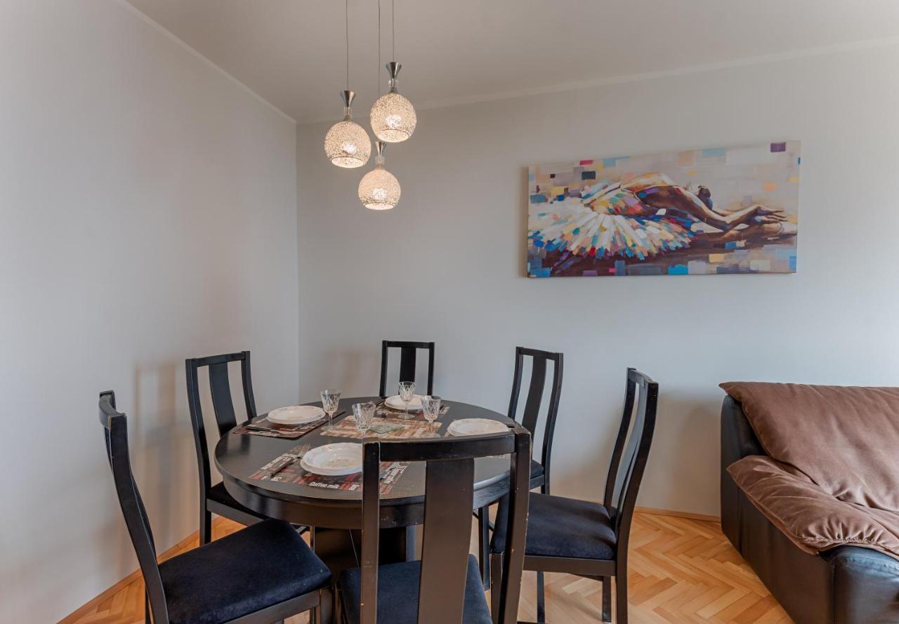 Two Bedroom Paris Apartment Rijeka